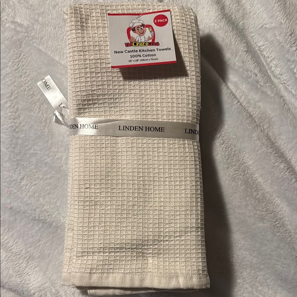 ⭐ 5 for $30 Mix & Match Items.. 
Linden Home Cream Kitchen Towels